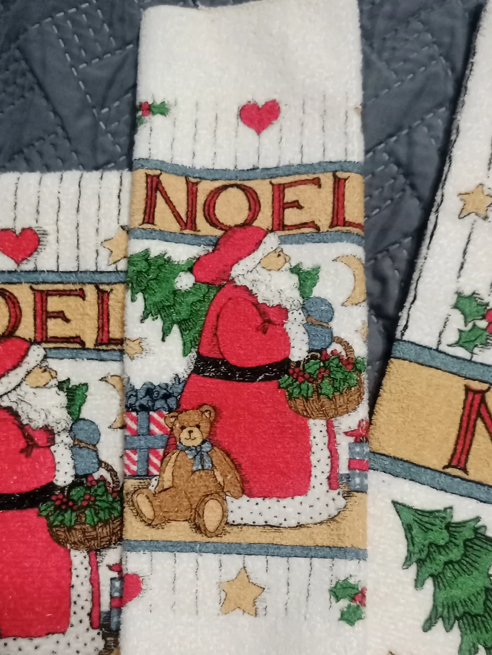 Vintage Christmas Noel Bath Towel Sets NWOT 2 Sets!!❤️